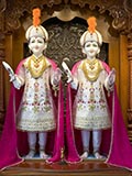 Parabrahma Bhagwan Shri Swaminarayan and Aksharbrahma Shri Gunatitanand Swami